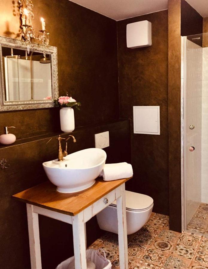 Appartements Des Merveilles 미쿨로프 외부 사진